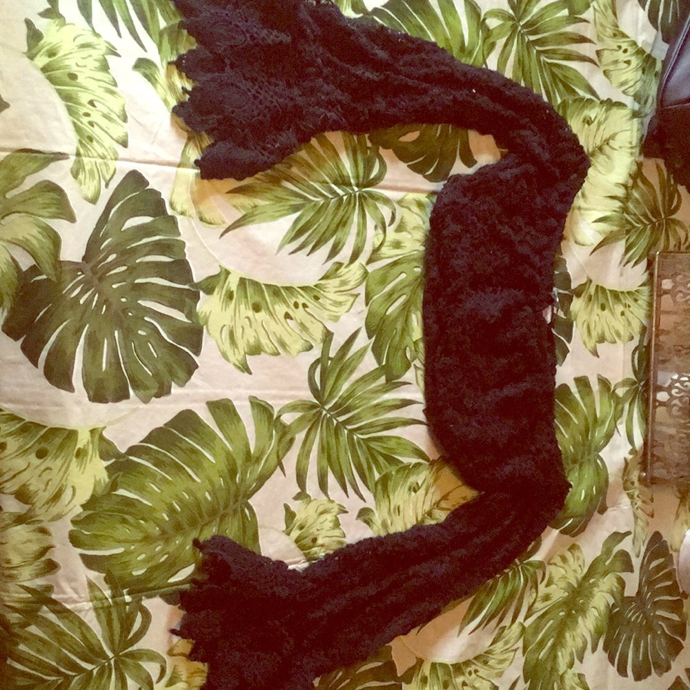 Lace crop top